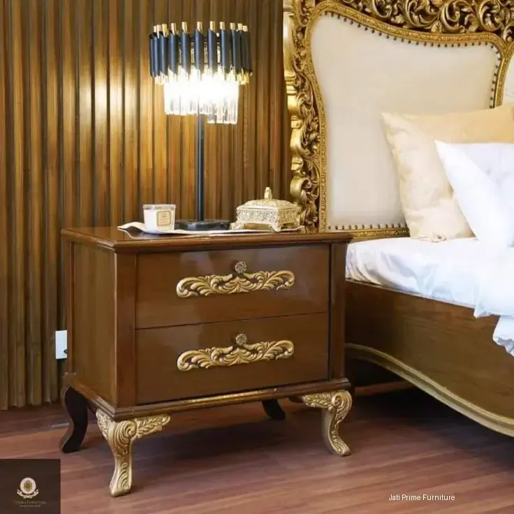 Meja Nakas Kayu Jati Kamar Tidur Klasik