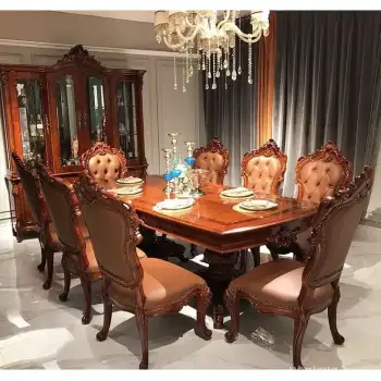 Meja makan ukir